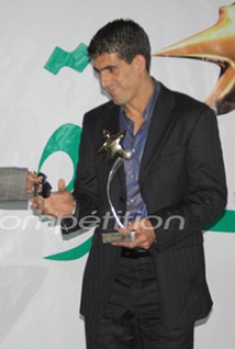 ���� ����